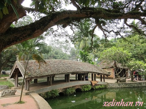 Giá thuê xe đi Chùa Thầy